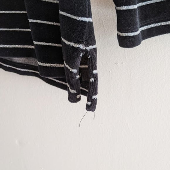 Liz Claiborne Black and Silver Striped Shirt Sz 1X - Picture 6 of 6